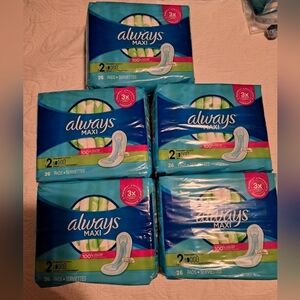 Always Maxi Pads 26 count x 5 packages, long Super, new sealed packages